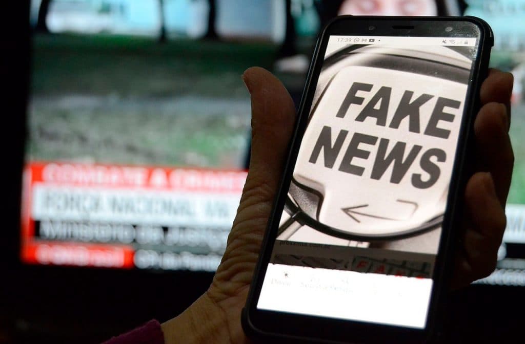 Denúncia cita números de telefones de apoiadores da oposição em disparos em massa com fake news na campanha eleitoral de Canguaretama
