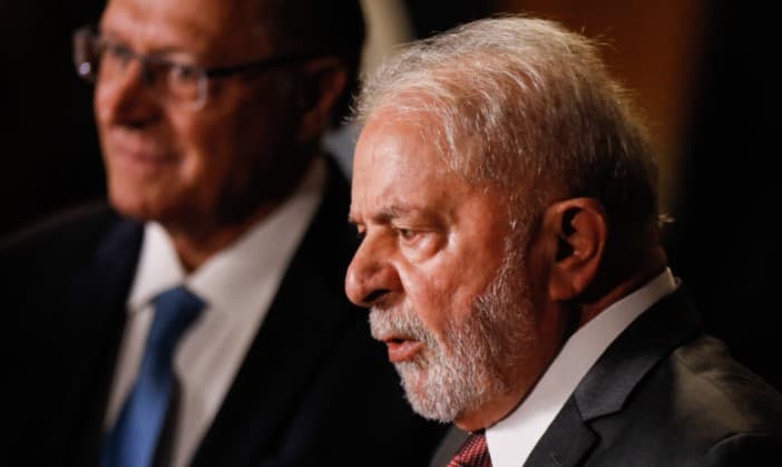 EDITORIAL FOLHA DE SÃO PAULO: Mau começo