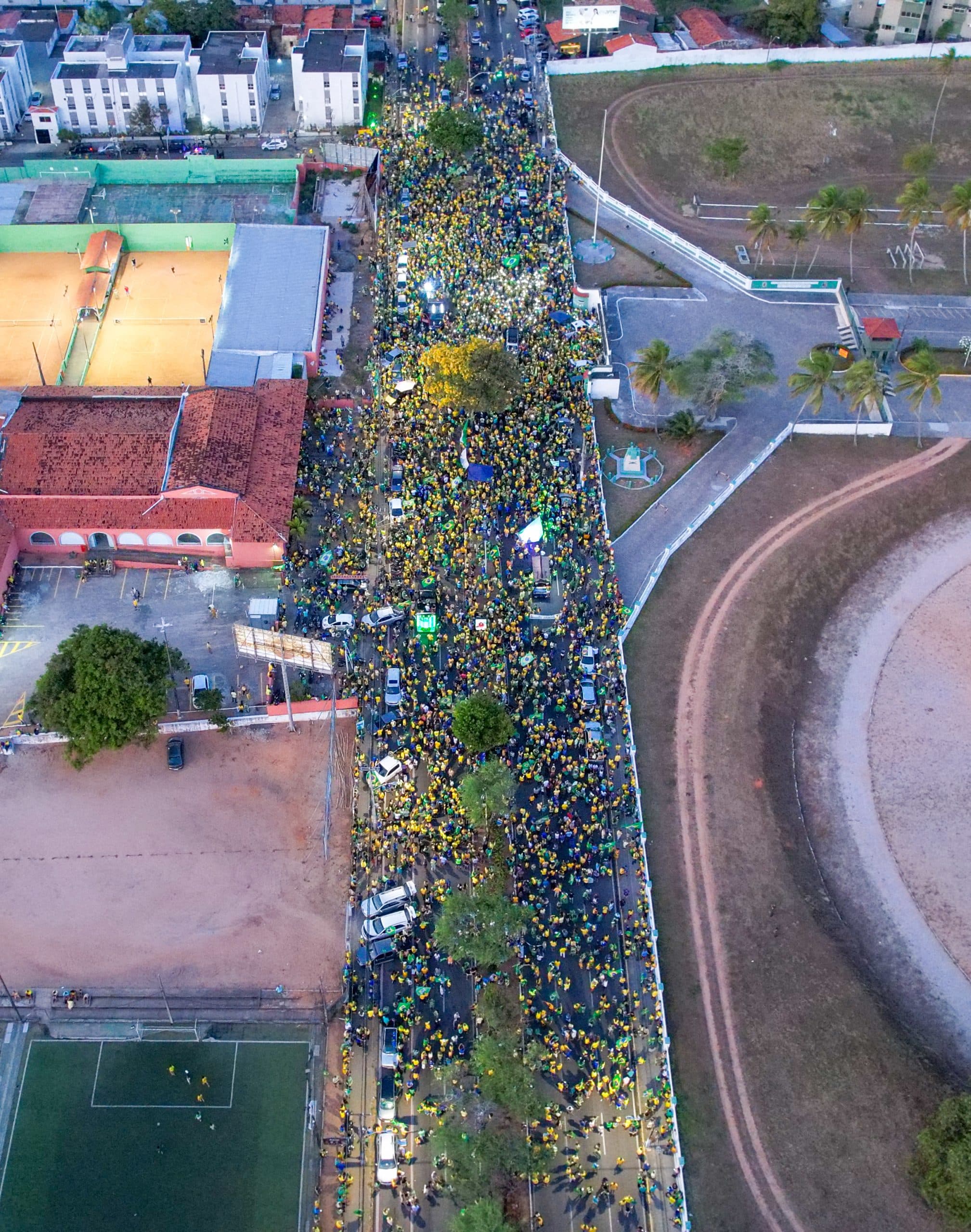 Prefeitura de Natal esclarece que não existe acordo para que o município faça medição e inibição de poluição sonora em manifestações na Av. Hermes da Fonseca