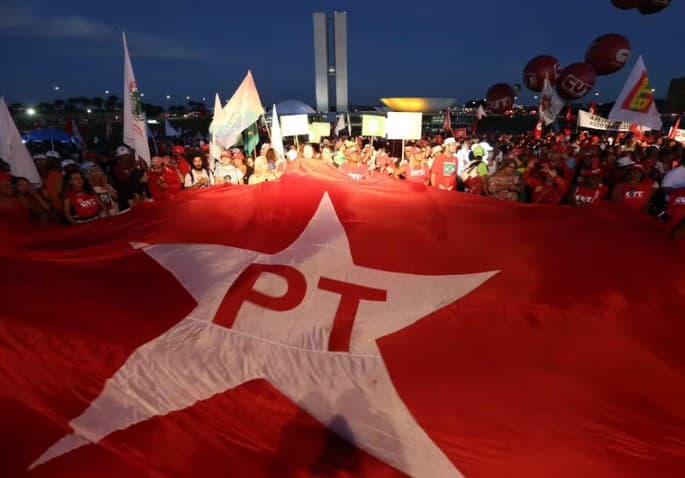 PT omitiu aproximadamente R$ 200 mil em gastos com Google e Facebook nas eleições de 2022, aponta relatório preliminar do TSE