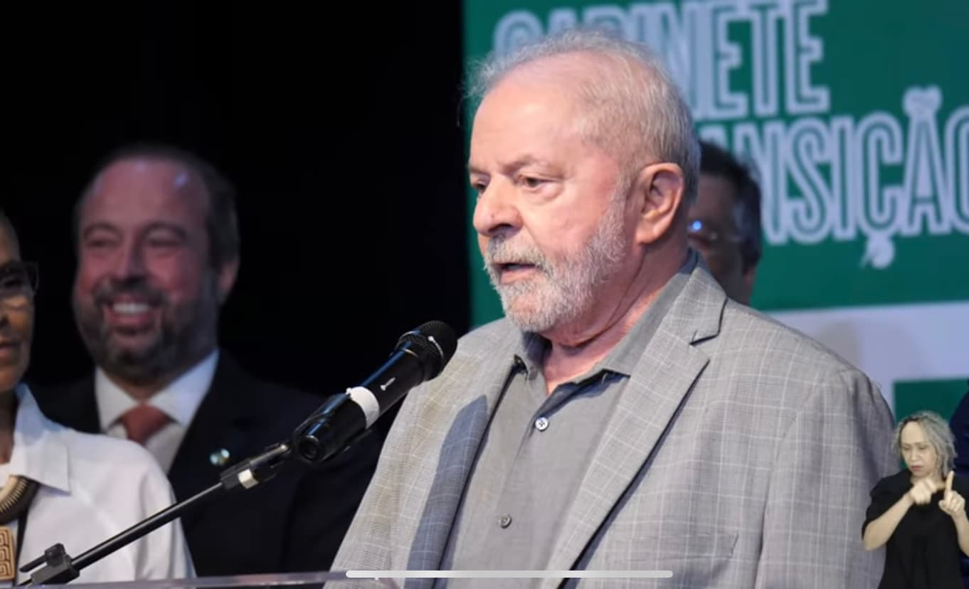 Lula define escalação final de seus 37 ministérios; veja quem são.