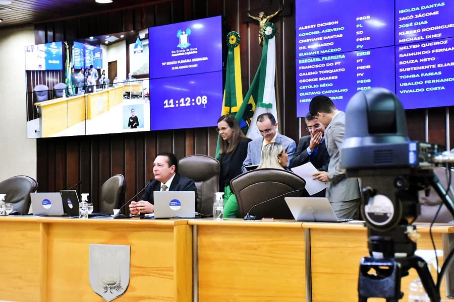 Comissão nega análise de projeto que aumenta alíquota de ICMS