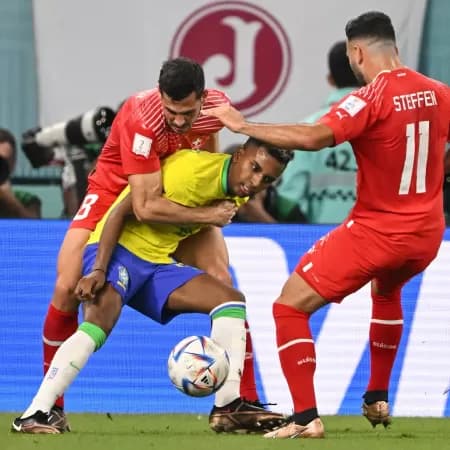À espera de Neymar, Brasil vai ter Rodrygo titular na meia contra Camarões