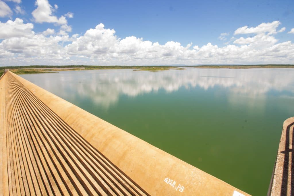 Açude de Cruzeta e outros quatro reservatórios recebem água das últimas chuvas