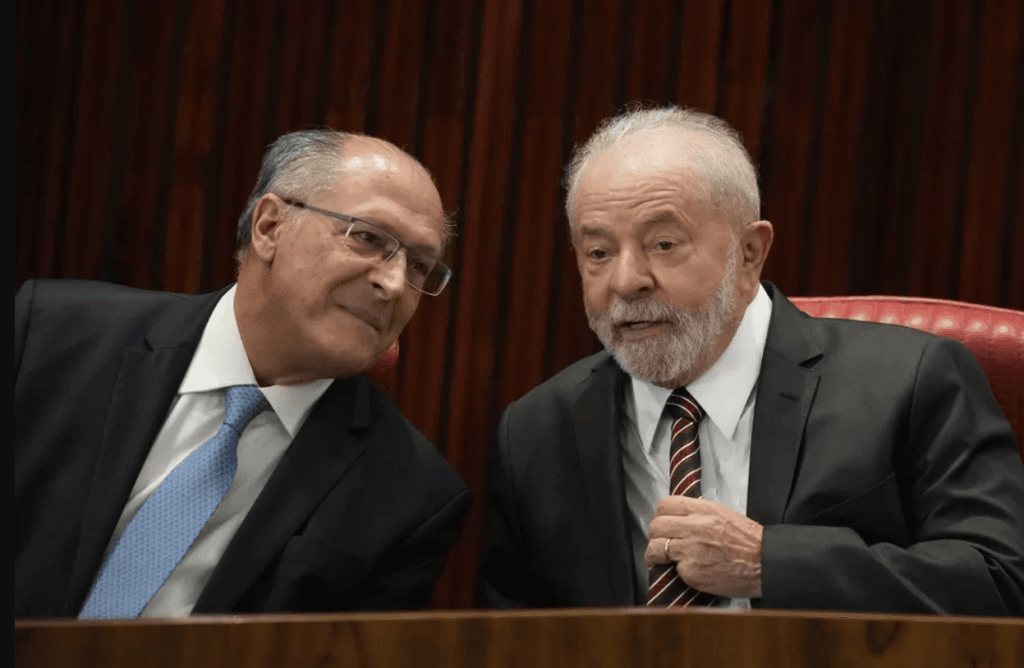 Lula pede a Alckmin para destravar vinda de Maduro ao Brasil