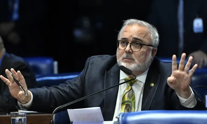 "Vai ser alterada", diz Jean Paul Prates sobre política de preços da Petrobras