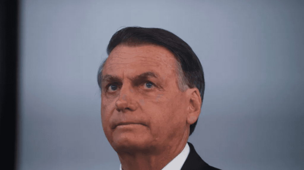 Bolsonaro desembarca na Flórida, nos EUA, onde deve ficar até o fim de janeiro