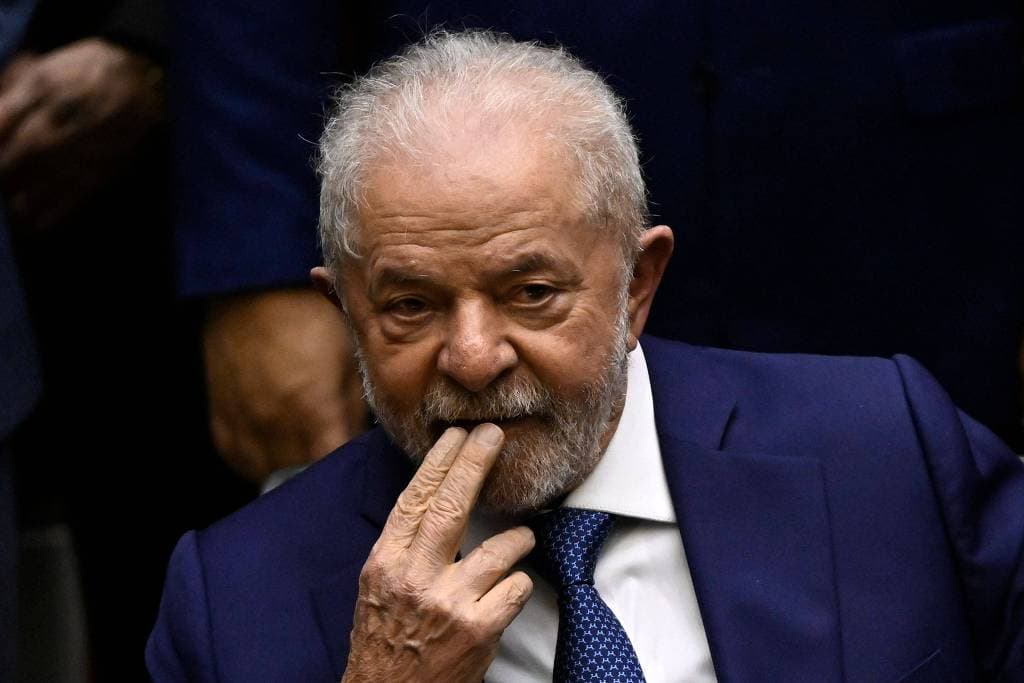 Lula usou milicianos para atacar Bolsonaro e hoje vê elo de ministra; relembre
