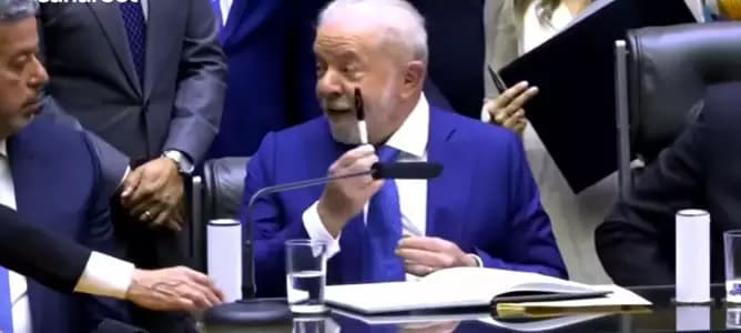 O mistério da caneta da posse de Lula. Qual a verdade?