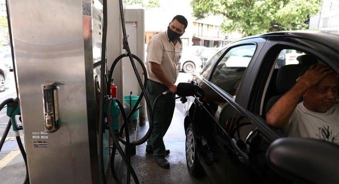 Indústria do etanol e bioenergia critica Lula por isenção de impostos da gasolina: ‘Atentado econômico'