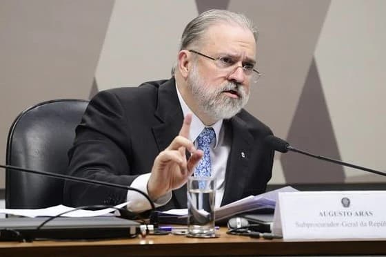 PGR determina abertura de investigação sobre atos de vandalismo no DF