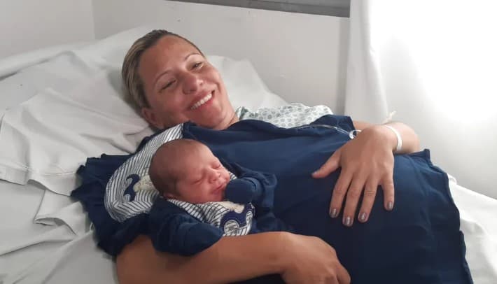 Primeiro bebê de 2023 em Natal nasceu à 0h01 deste domingo (1º)