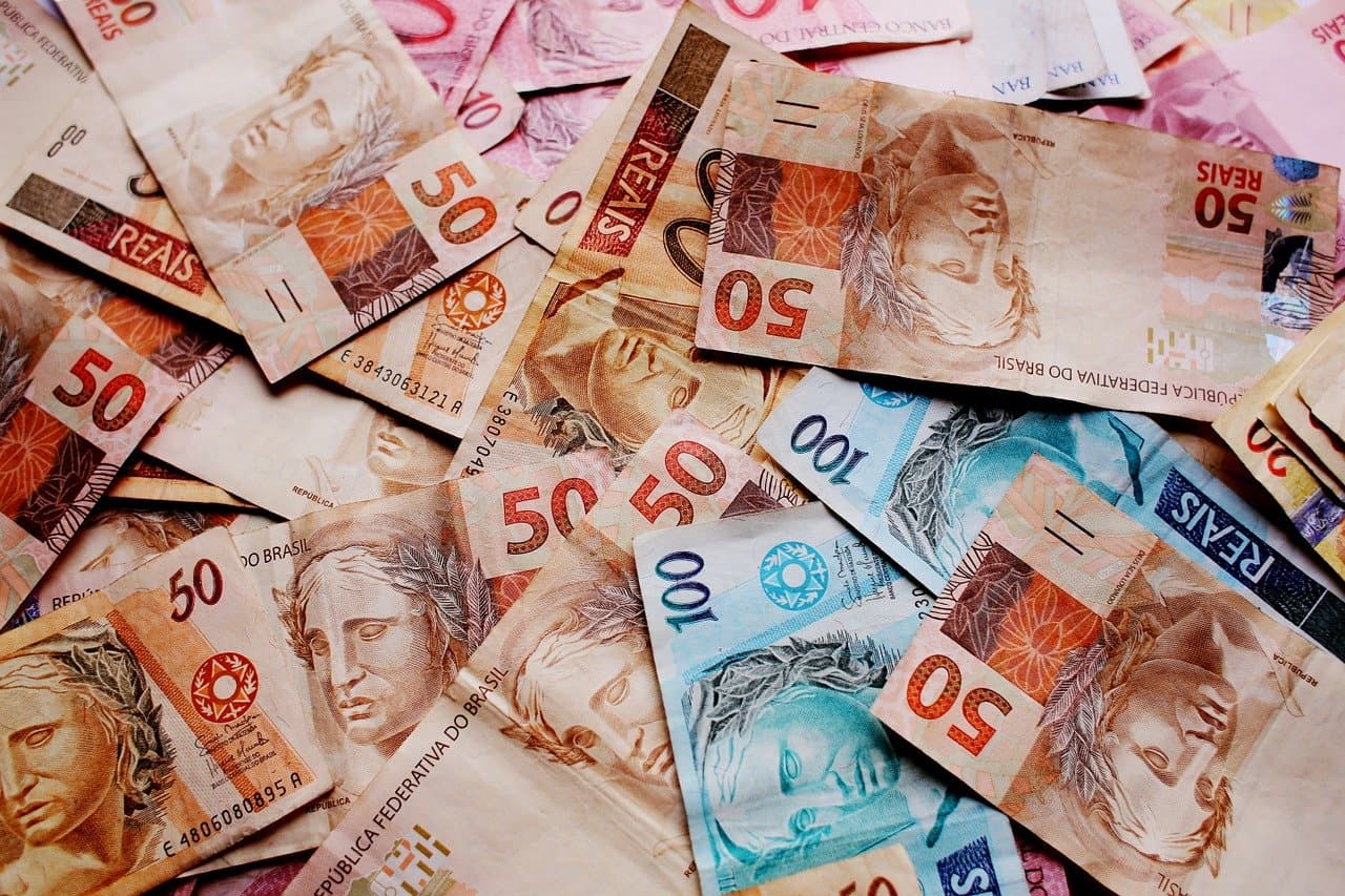 STF limita “penduricalhos” e salário de juiz pode chegar a quase R$ 79 mil; veja valor máximo