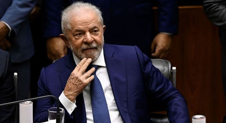 Discursos de Lula na posse foram marcados por exageros e maquiagem de dados