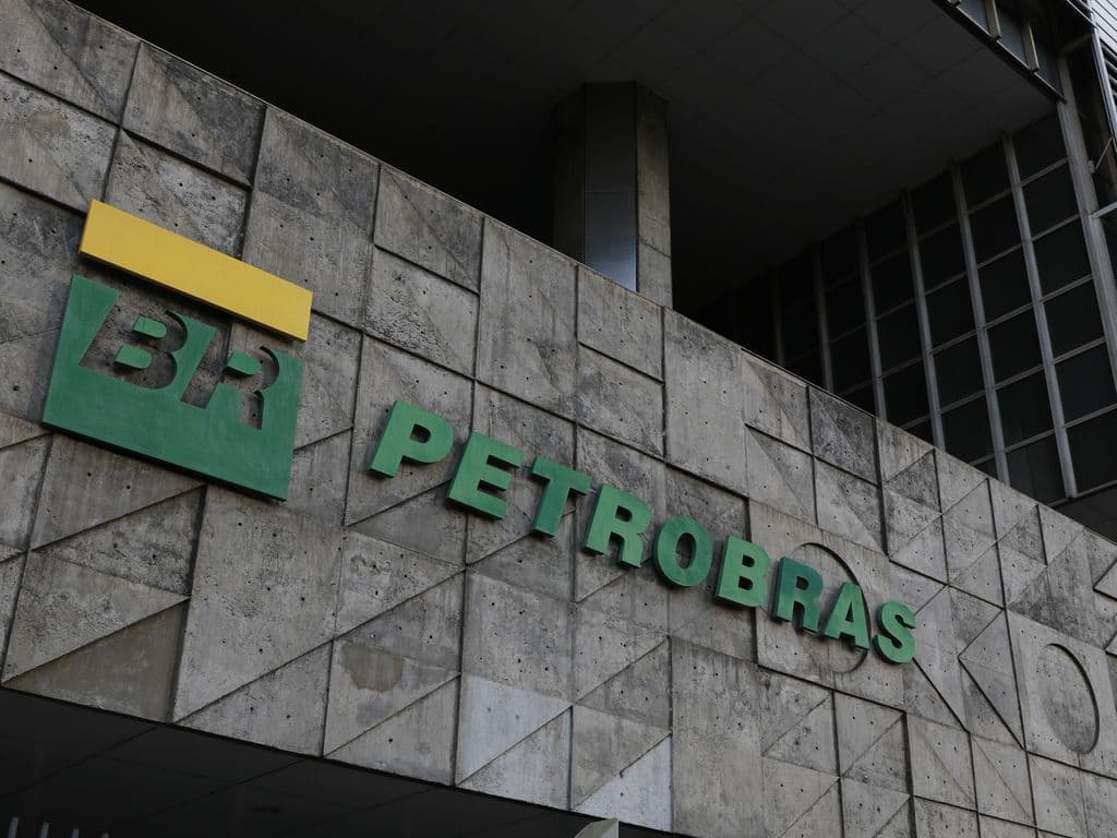 Pelo menos quatro refinarias da Petrobras estão na mira de atos antidemocráticos