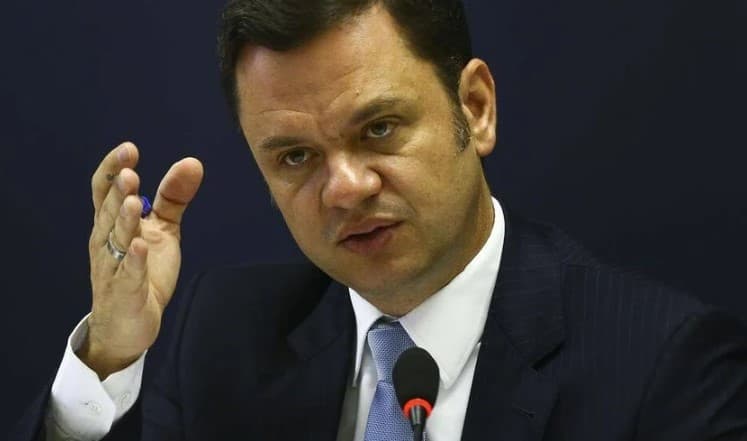 Anderson Torres segue preso no DF após passar por audiência de custódia