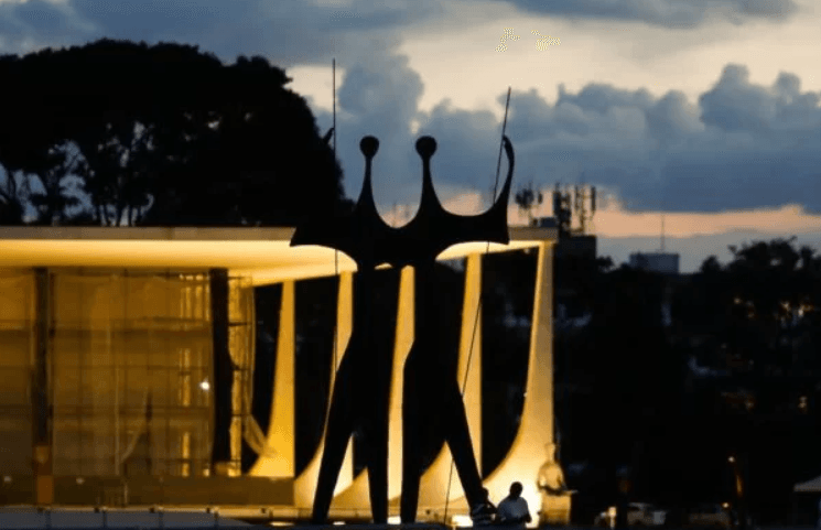 Limite de público na Praça dos Três Poderes sobe para 40 mil na posse