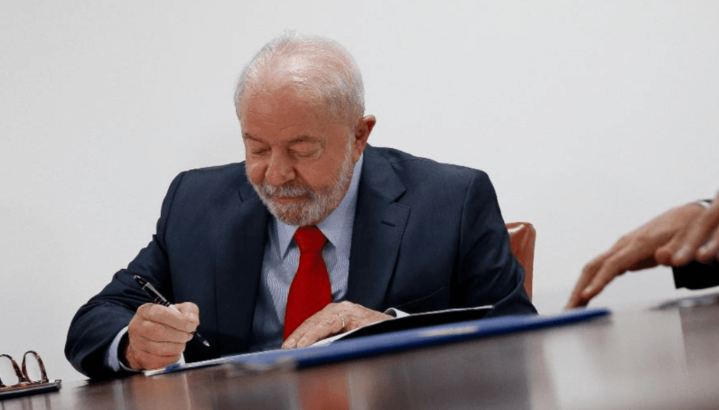 País pode deixar de arrecadar R$ 173 bi com proposta de Lula