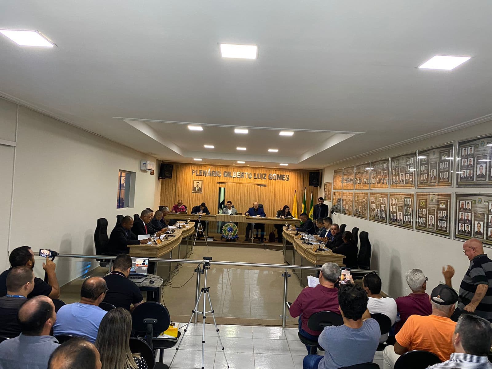 Prefeito Wilsinho anuncia aumento de salário dos professores e de retroativo na Mensagem Anual em Canguaretama