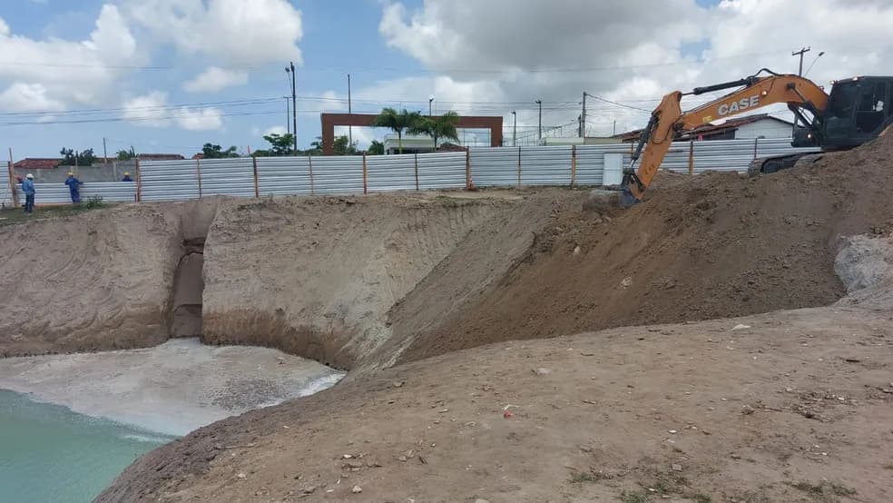 Prefeitura de Parnamirim começou a aterrar a ‘Lagoa Azul' para evitar contaminação do lençol freático