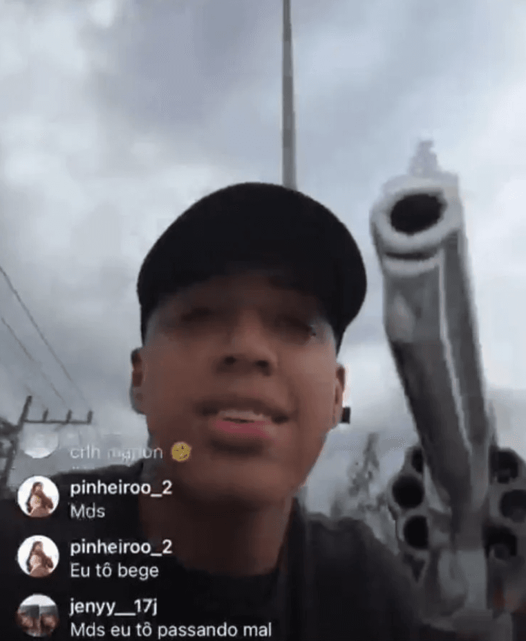 VÍDEO: Bandido faz live e transmite roubo no Rio de Janeiro