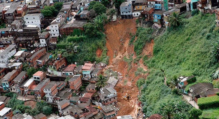 Brasil tem mais de 13 mil áreas de risco mapeadas para desastres naturais em 1.632 municípios