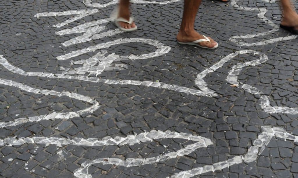 Número de assassinatos cai 1% no Brasil em 2022, a menor taxa em 15 anos