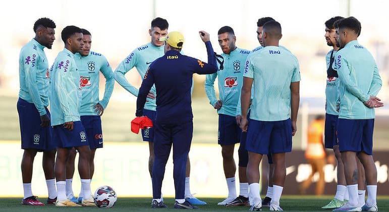 Seleção brasileira encara o Marrocos em primeiro desafio após fracasso na Copa do Mundo