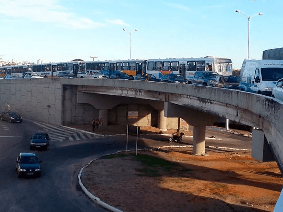 Área embaixo do Viaduto da Urbana será interditada para obra, diz STTU
