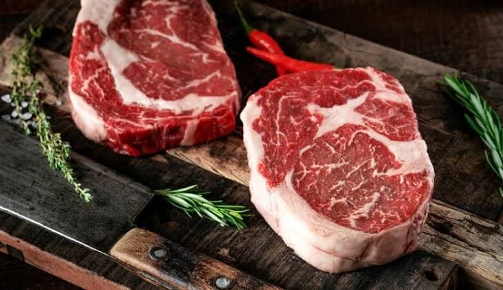 Militares gastaram R$ 703,4 mil da Covid em salgados e carnes nobres, aponta TCU