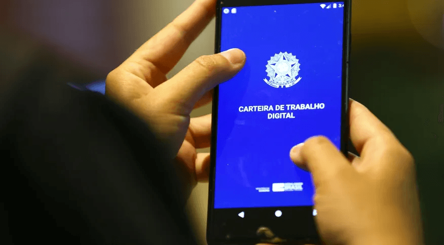 Taxa de desemprego sobe a 8,8% no primeiro trimestre de 2023, diz IBGE