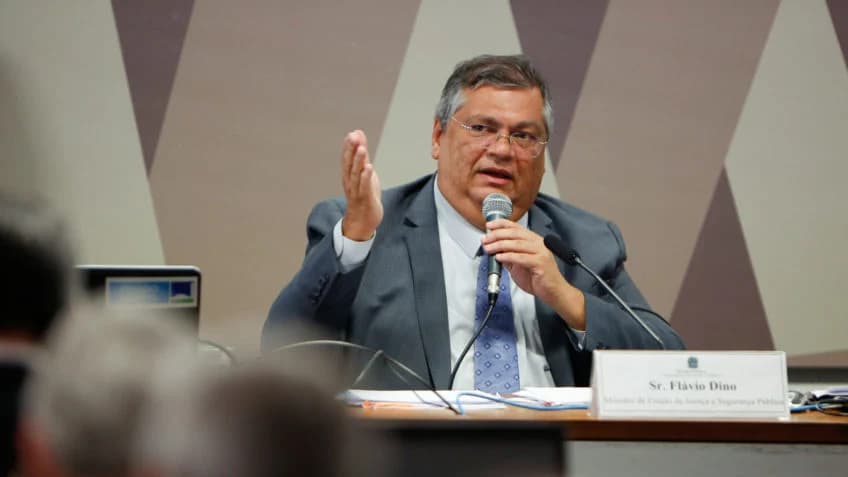 Nunca fiz conluio com MP ou tive sentença anulada, diz Ministro da Justiça a Sérgio Moro