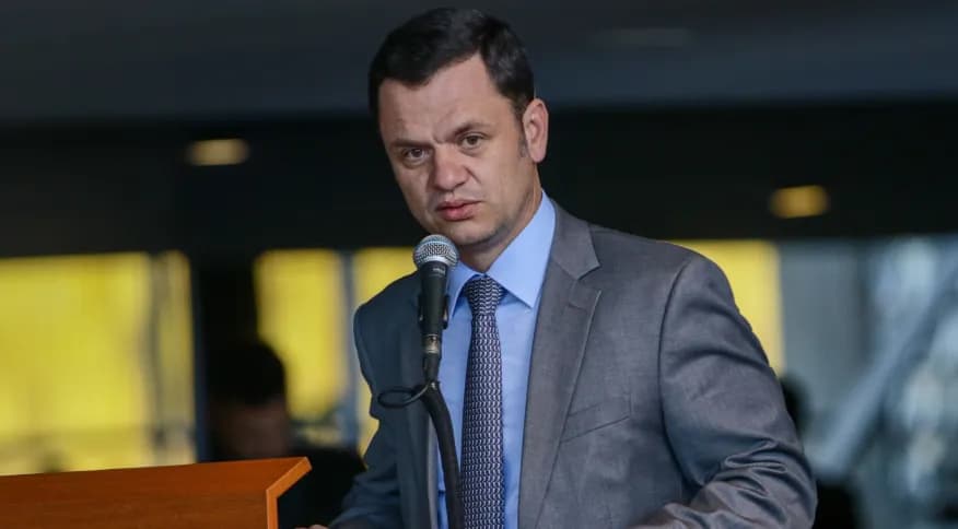 Anderson Torres deixa a Polícia Federal após depoimento sobre operações da PRF nas eleições