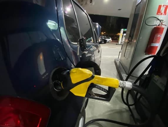 Petrobras discute nesta semana nova política de preços para diesel e gasolina