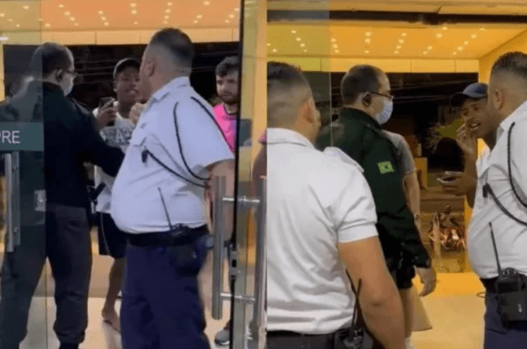 VÍDEO: Jovem acusa shopping de racismo após ser expulso por seguranças