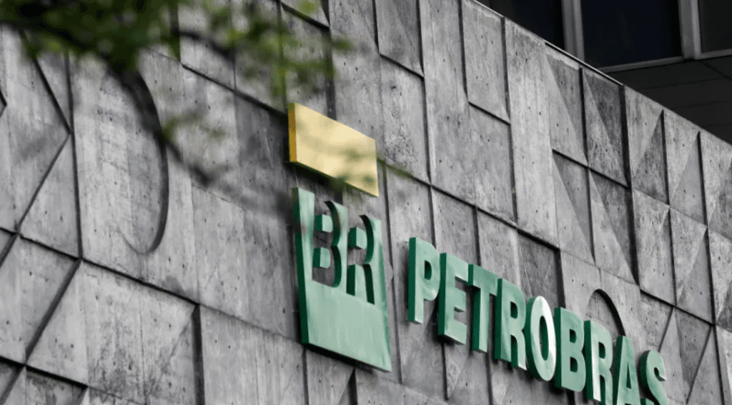 Petrobras vai anunciar fim da política de paridade de importação para preços do diesel e da gasolina