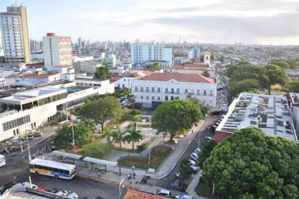 Presidente do Viva o Centro de Natal diz que principal motivo para fechamento de empresas na Cidade Alta é o preço dos aluguéis