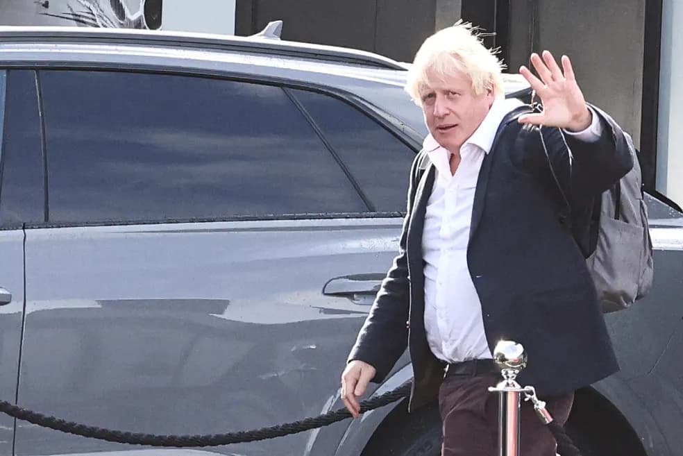 Boris Johnson renuncia ao cargo de membro do parlamento britânico