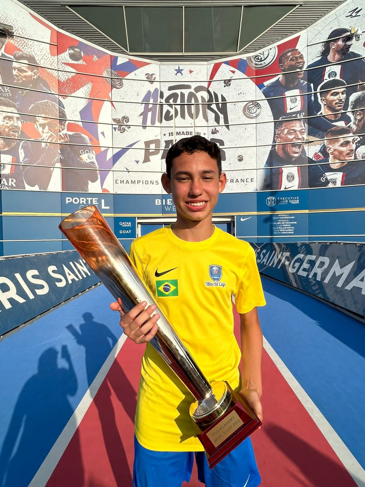 Potiguar Leonardo Macena é destaque em vice-campeonato da categoria sub-13 na PSG Academy World Cup, em Paris
