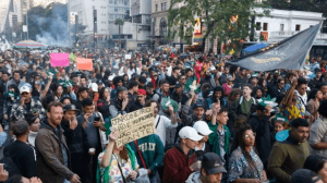 Marcha da Maconha em SP defende descriminalização das drogas