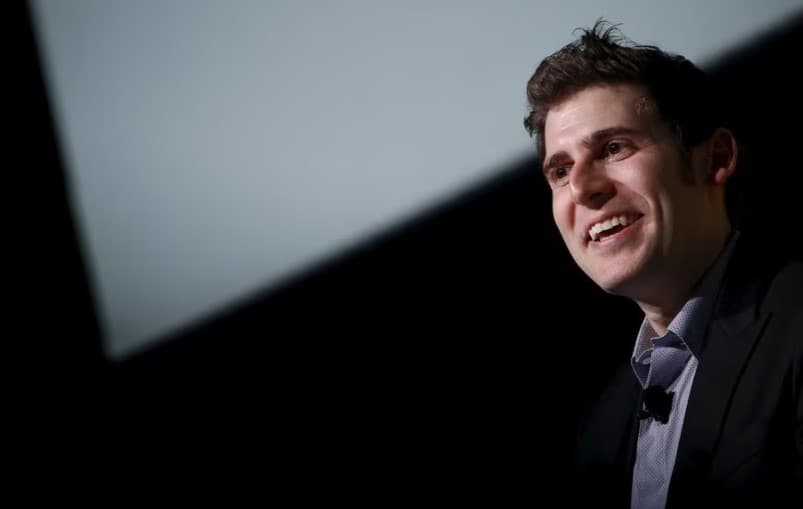 RANKING DE BILIONÁRIOS: Eduardo Saverin, cofundador do Facebook, supera família Safra e se torna pessoa mais rica do Brasil, diz Forbes