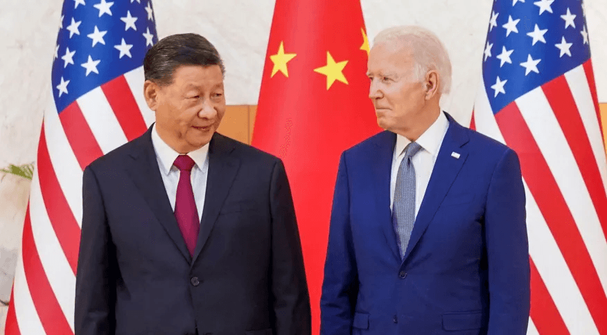 Biden compara Xi Jinping a “ditadores”; China reage e diz que frase é “provocação política”