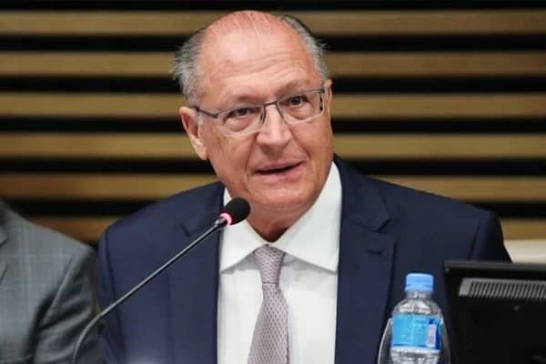 JÁ ACABOU: Com recursos esgotados, governo anuncia fim de programa para carros