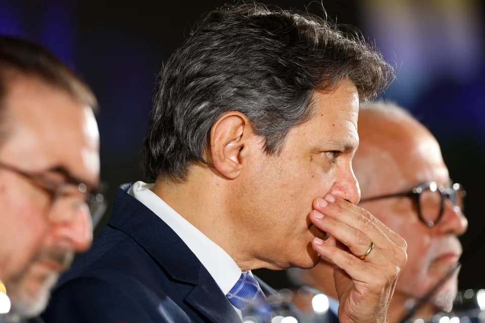 PROGRAMA DE ELETRODOMÉSTICOS: Faltou Lula combinar com o ministro da Fazenda