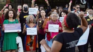 Registros de racismo crescem 68% no Brasil em 2022
