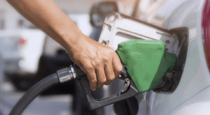 Gasolina e gás de cozinha ficam mais baratos a partir deste sábado (1º)