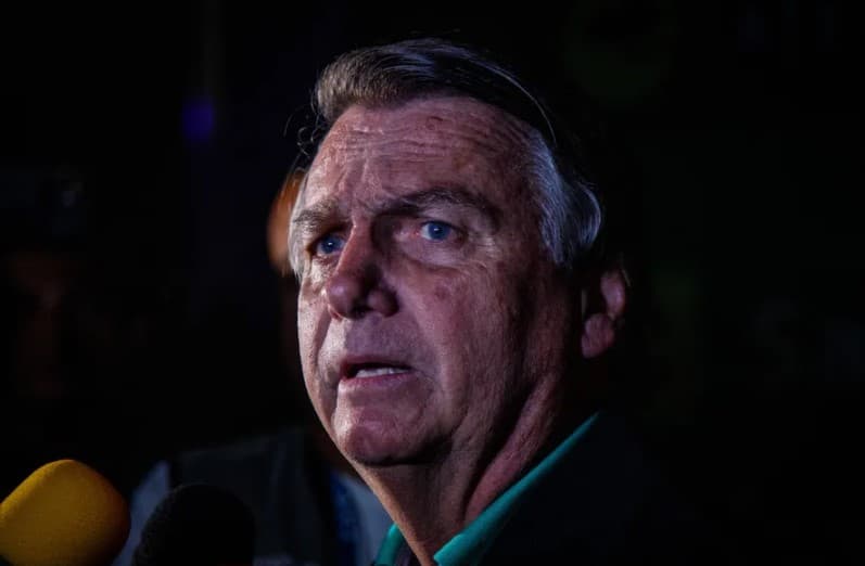 Defesa de Bolsonaro diz que R$ 17 milhões recebidos via Pix têm ‘origem lícita' e chama de ‘criminosa' divulgação de dados do Coaf