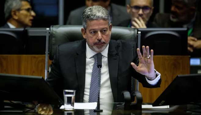 Lira diz que Reforma Tributária ainda está sujeita a alterações por pleito de governadores: ‘Não há paixão pelo texto'