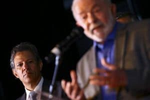 Metas da nova regra fiscal serão descumpridas em 2023 e 2024, preveem economistas