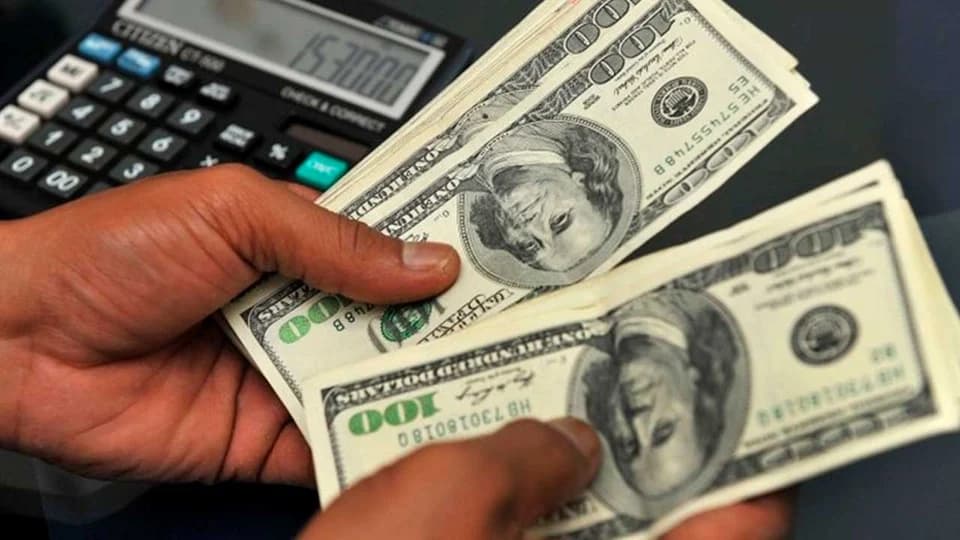 Hasta la vista, baby: saída de estrangeiro da bolsa é maior em 23 meses